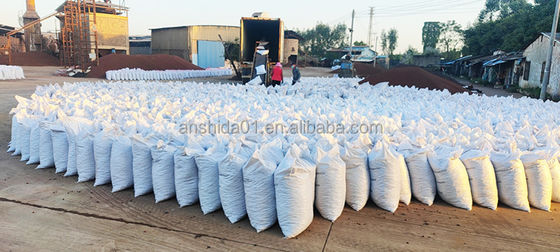 Lichte LECA voor aquaponics Uitgebreide klei ballen voor hydroponics Bulk Density 250-450kg/m3