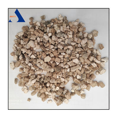 Vermiculiet van licht zilver 1-3 mm/2-4 mm/3-6 mm/5-8 mm China Manufacturer